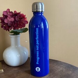 🌺Weight Watchers Progress Not Perfection 16 oz blue stainless steel water bottle